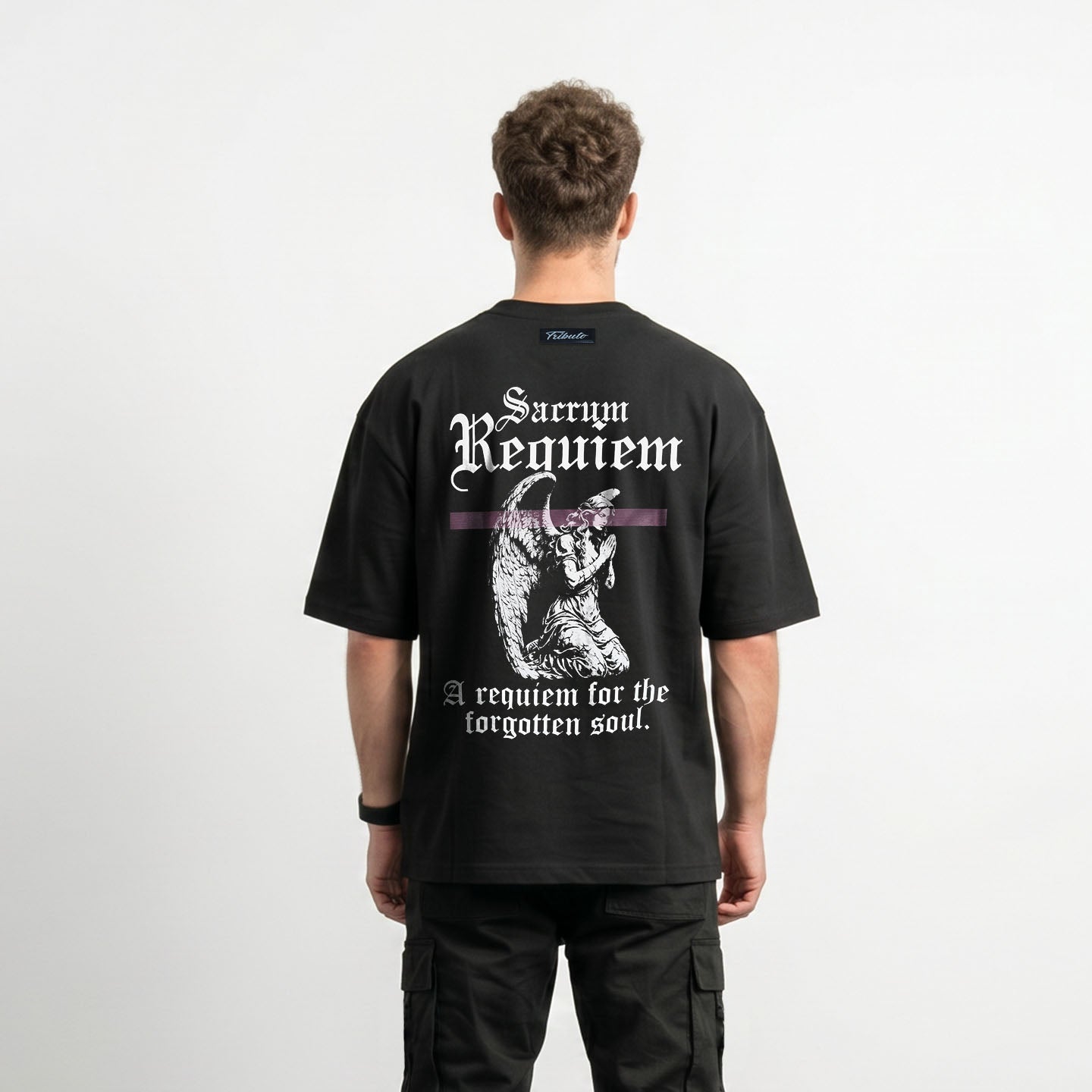 CAMISETA HOMBRE SACRUM REQUIEM NEGRO